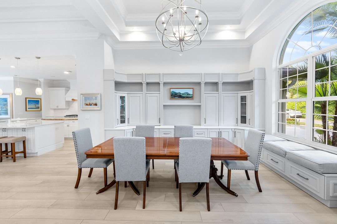 En Venta: $2,749,900 (4 camas, 3 baños, 2866 Pies cuadrados)