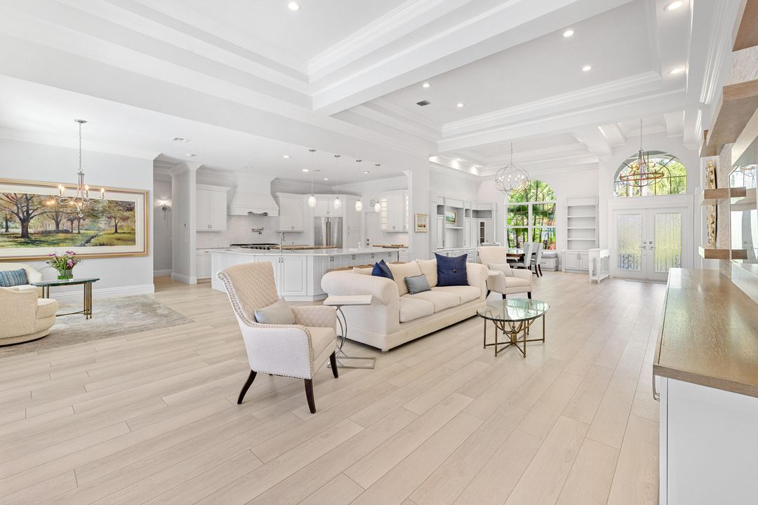 En Venta: $2,749,900 (4 camas, 3 baños, 2866 Pies cuadrados)