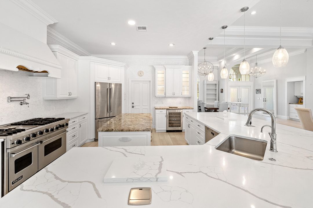 En Venta: $2,749,900 (4 camas, 3 baños, 2866 Pies cuadrados)