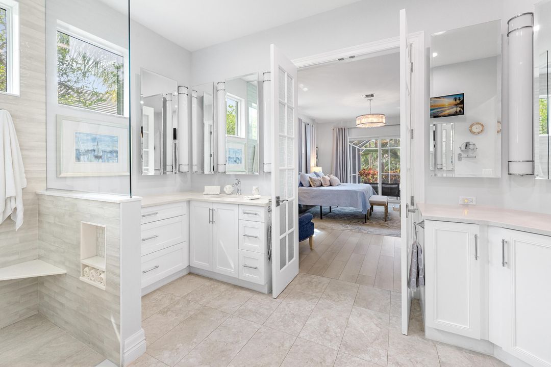 En Venta: $2,749,900 (4 camas, 3 baños, 2866 Pies cuadrados)