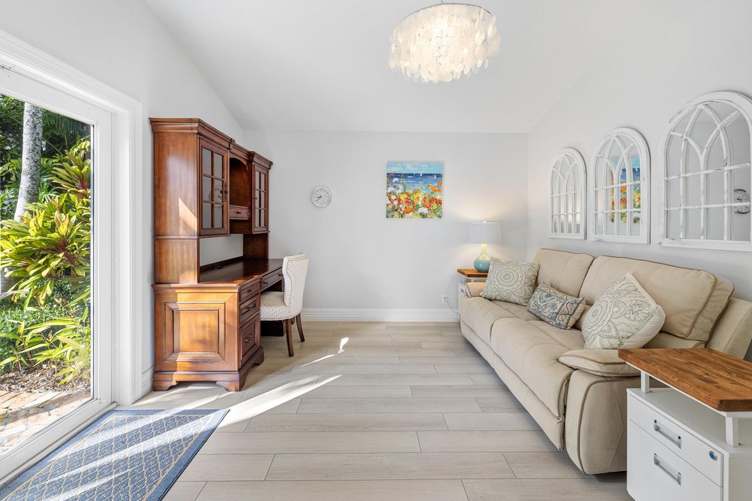 En Venta: $2,749,900 (4 camas, 3 baños, 2866 Pies cuadrados)