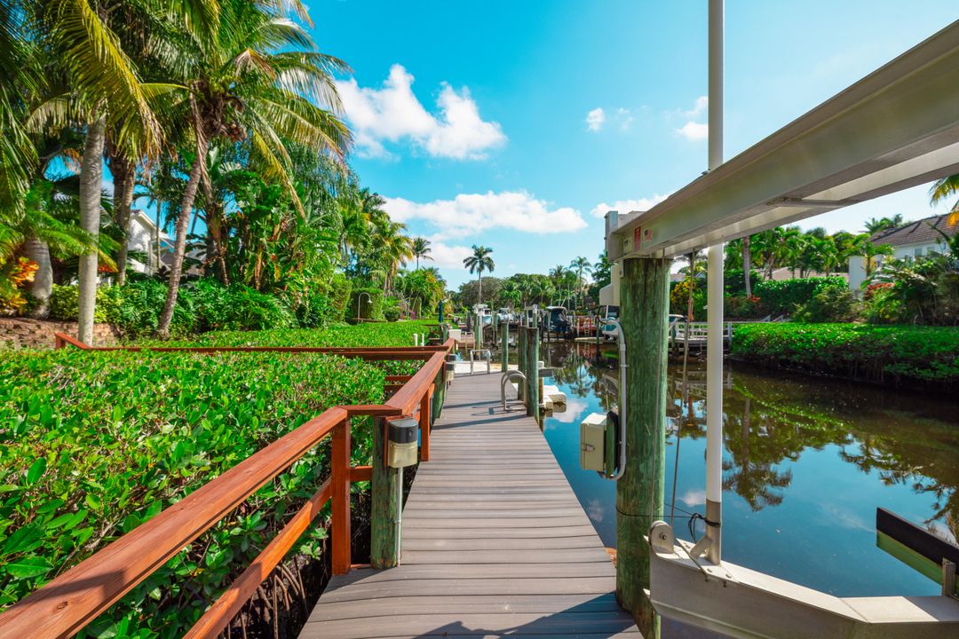 En Venta: $2,749,900 (4 camas, 3 baños, 2866 Pies cuadrados)