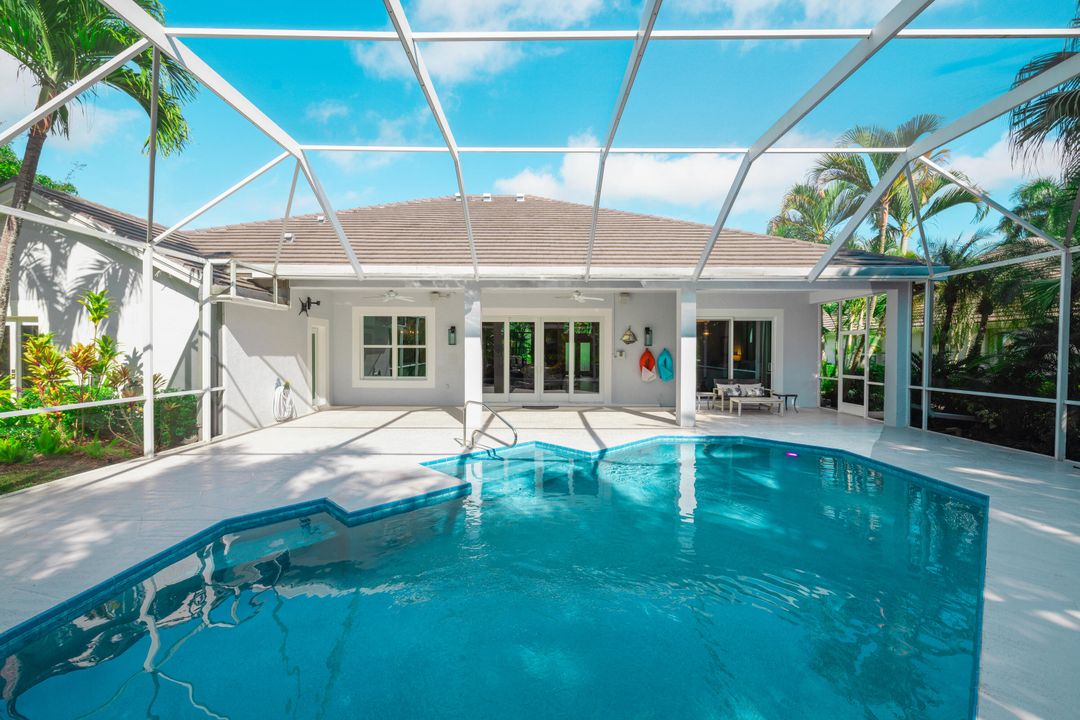 En Venta: $2,749,900 (4 camas, 3 baños, 2866 Pies cuadrados)