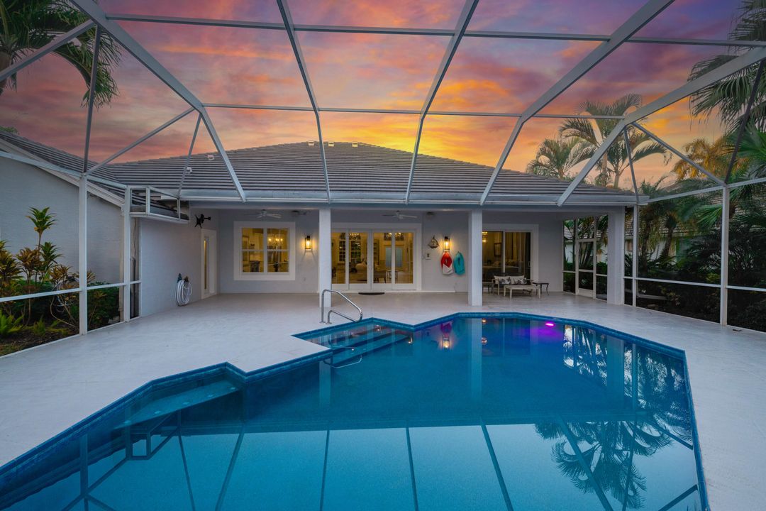 En Venta: $2,749,900 (4 camas, 3 baños, 2866 Pies cuadrados)