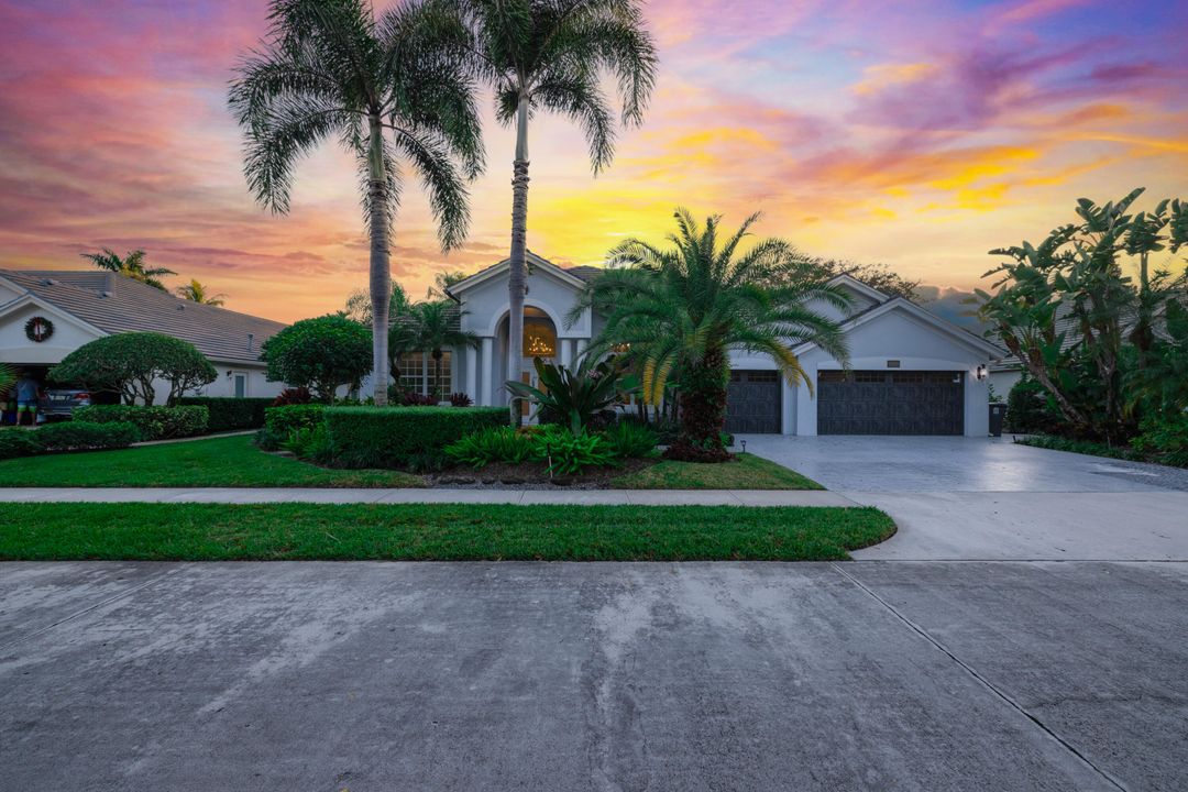 En Venta: $2,749,900 (4 camas, 3 baños, 2866 Pies cuadrados)