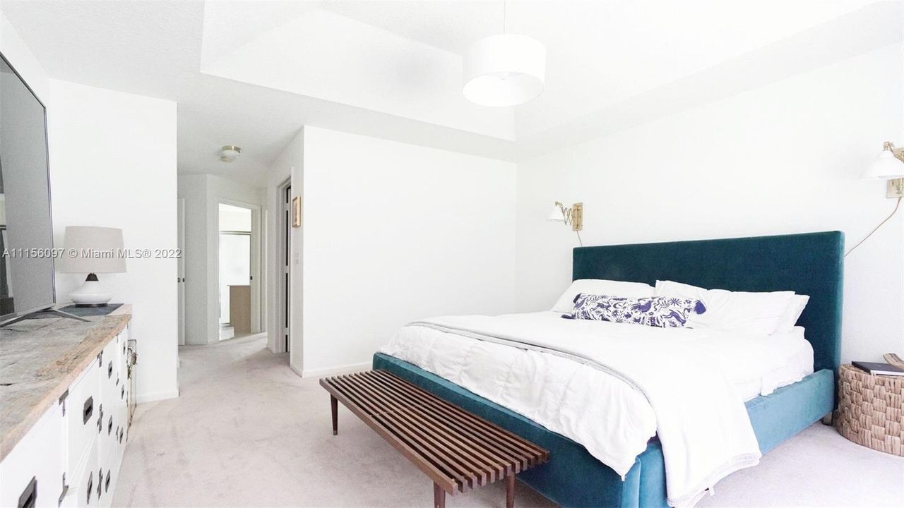 For Rent: $4,000 (3 beds, 2 baths, 1618 Square Feet)