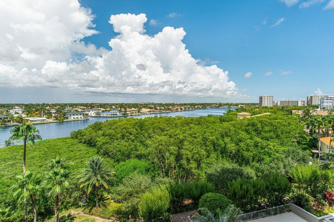 待售: $1,400,000 (2 贝兹, 2 浴室, 2353 平方英尺)