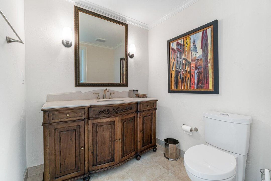 待售: $1,400,000 (2 贝兹, 2 浴室, 2353 平方英尺)