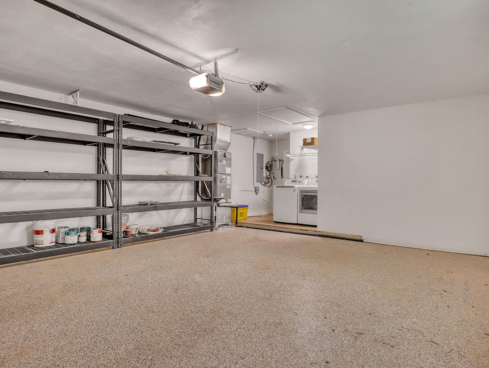 待售: $910,000 (4 贝兹, 2 浴室, 1845 平方英尺)