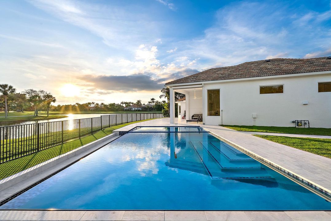 En Venta: $2,750,000 (3 camas, 3 baños, 2906 Pies cuadrados)