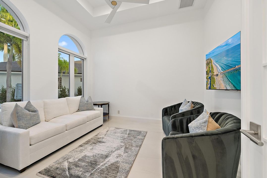 En Venta: $2,750,000 (3 camas, 3 baños, 2906 Pies cuadrados)