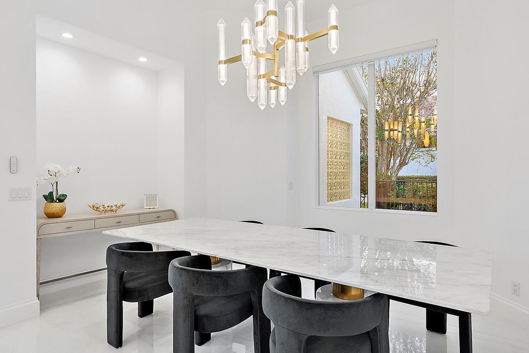 En Venta: $2,750,000 (3 camas, 3 baños, 2906 Pies cuadrados)