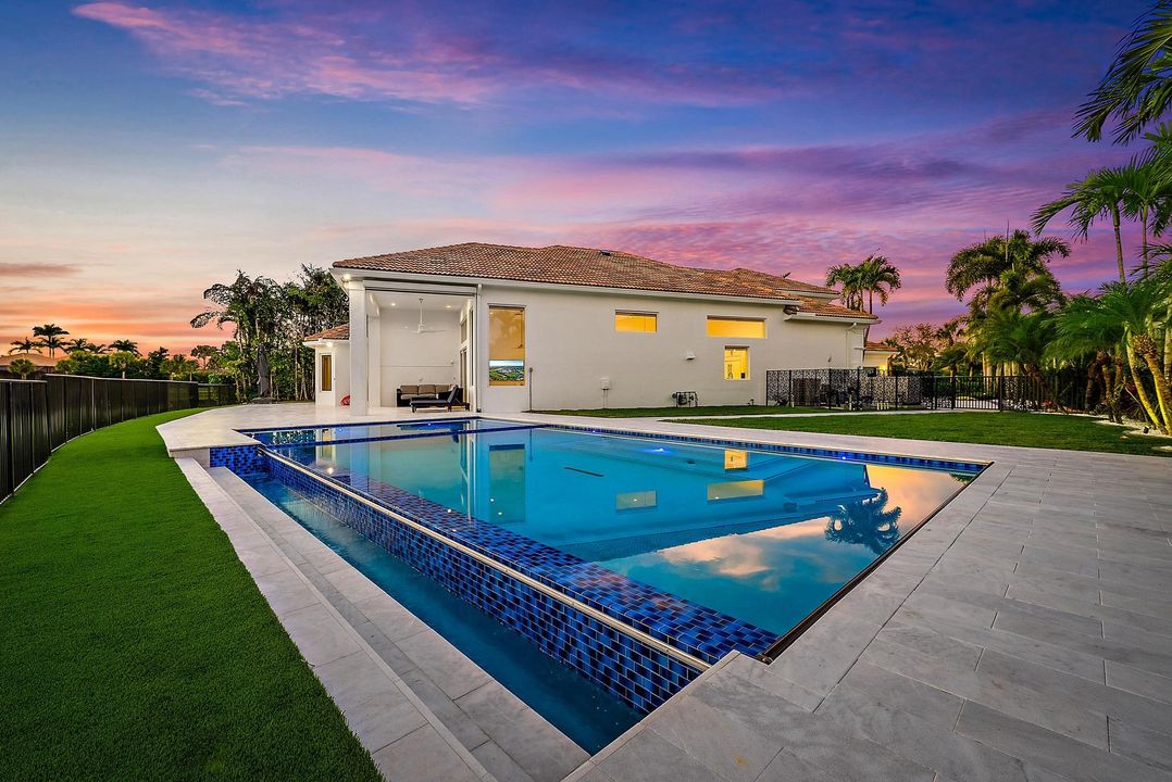 En Venta: $2,750,000 (3 camas, 3 baños, 2906 Pies cuadrados)