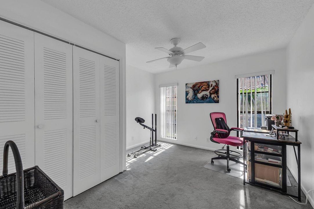 На продажу: $729,900 (4 спален, 3 ванн, 1847 Квадратных фут)