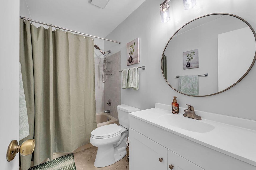 На продажу: $729,900 (4 спален, 3 ванн, 1847 Квадратных фут)