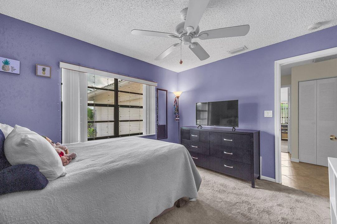 На продажу: $729,900 (4 спален, 3 ванн, 1847 Квадратных фут)