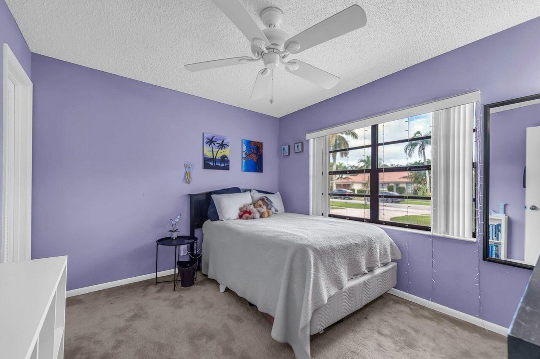 На продажу: $729,900 (4 спален, 3 ванн, 1847 Квадратных фут)