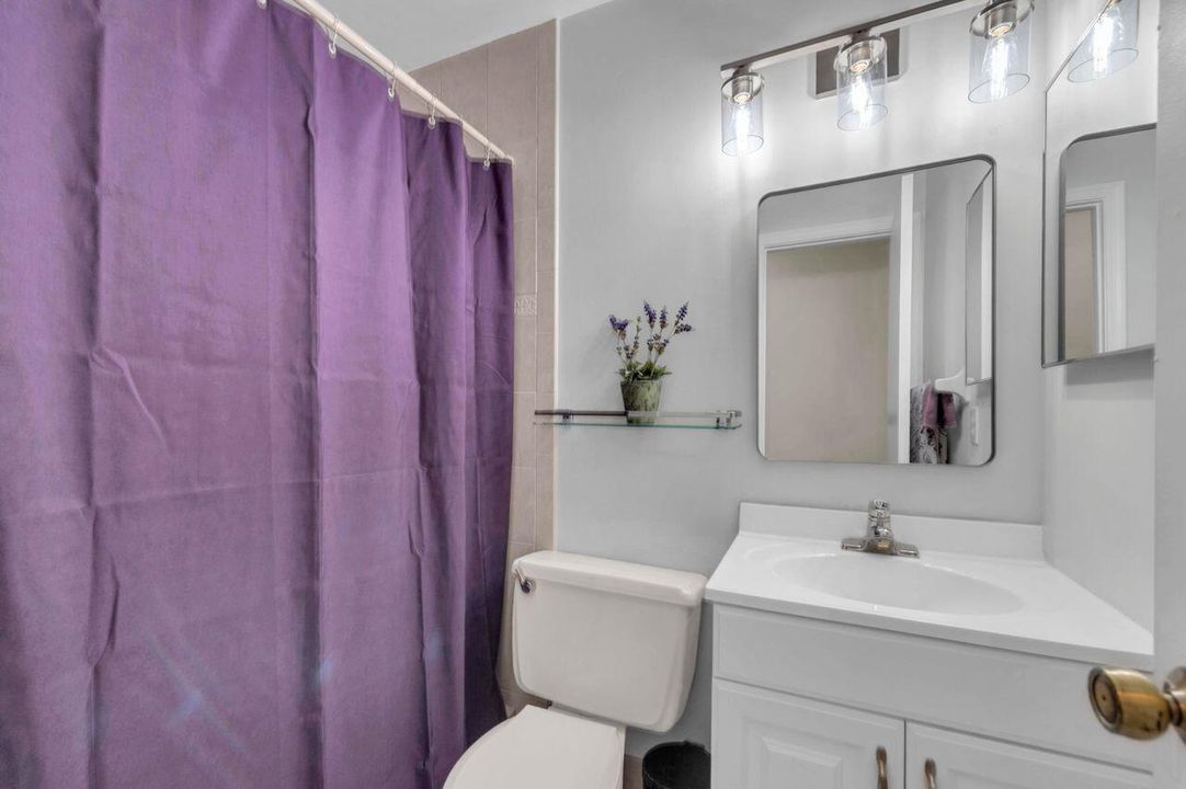 На продажу: $729,900 (4 спален, 3 ванн, 1847 Квадратных фут)