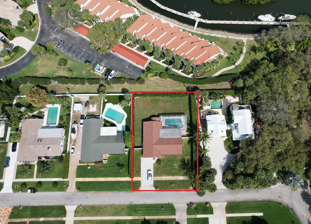 Active With Contract: $6,000 (3 beds, 2 baths, 1737 Square Feet)