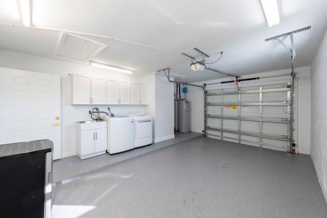 Active With Contract: $6,000 (3 beds, 2 baths, 1737 Square Feet)