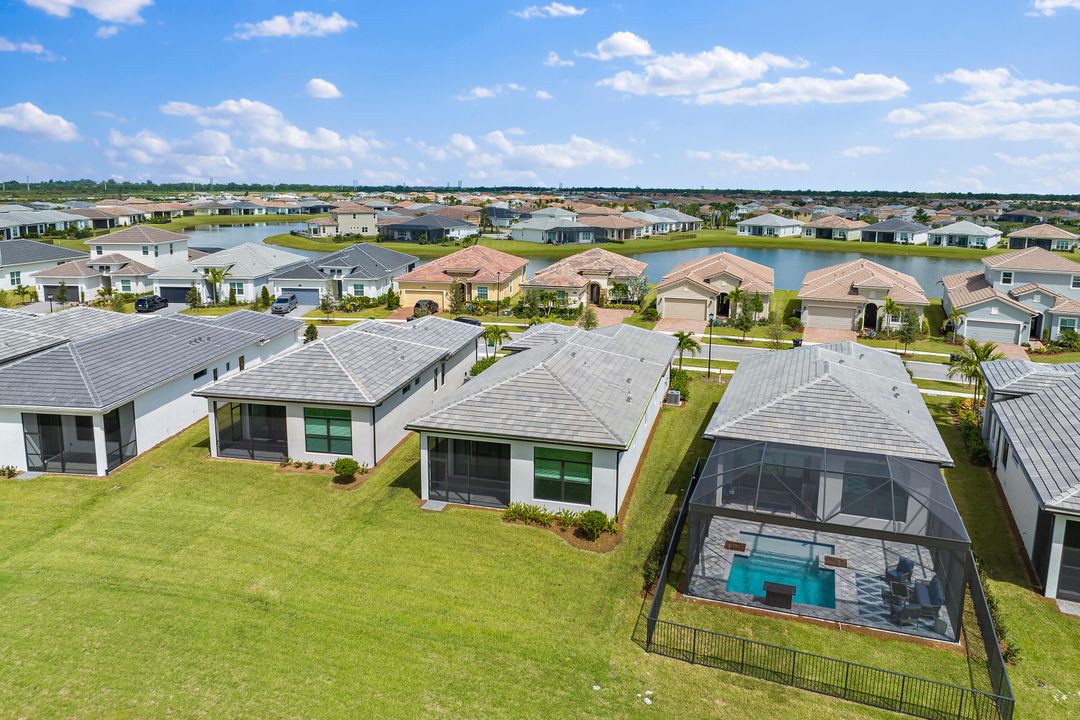 В аренду: $2,950 (3 спален, 2 ванн, 1725 Квадратных фут)