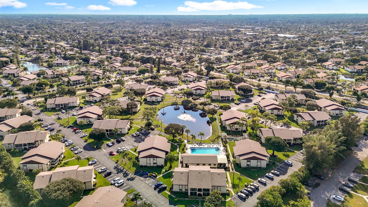 出租: $1,700 (1 贝兹, 1 浴室, 860 平方英尺)