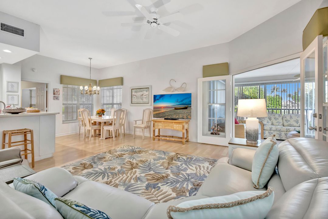 На продажу: $565,000 (2 спален, 2 ванн, 1274 Квадратных фут)