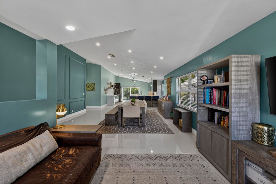 En Venta: $575,000 (3 camas, 2 baños, 1674 Pies cuadrados)