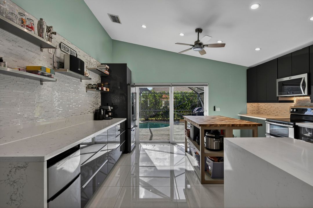 En Venta: $575,000 (3 camas, 2 baños, 1674 Pies cuadrados)