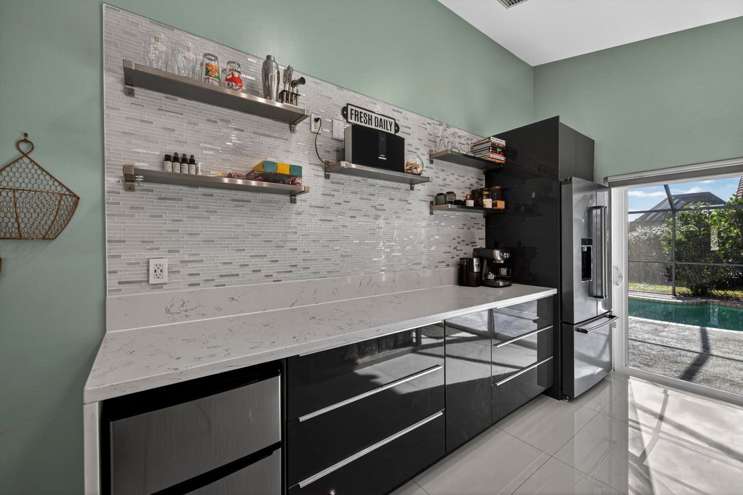 En Venta: $575,000 (3 camas, 2 baños, 1674 Pies cuadrados)