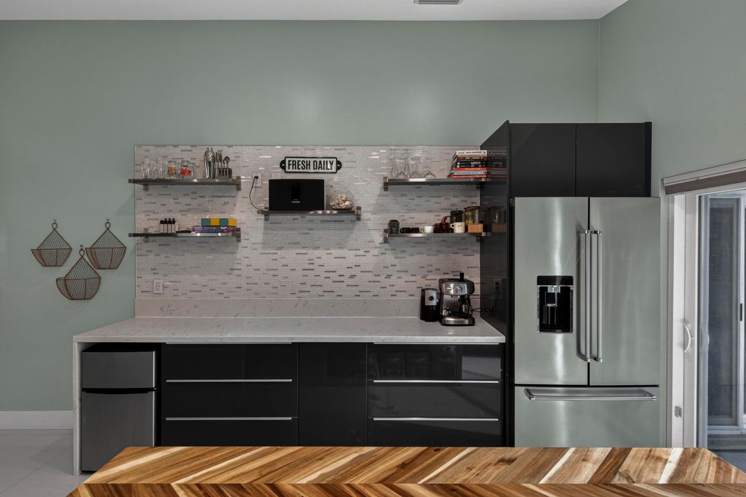 En Venta: $575,000 (3 camas, 2 baños, 1674 Pies cuadrados)