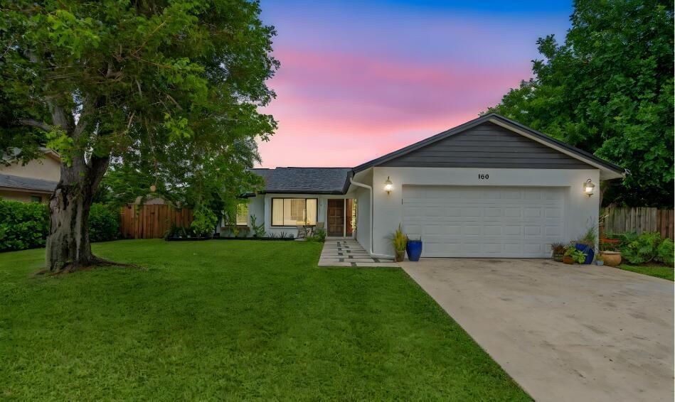 На продажу: $529,000 (4 спален, 2 ванн, 1375 Квадратных фут)