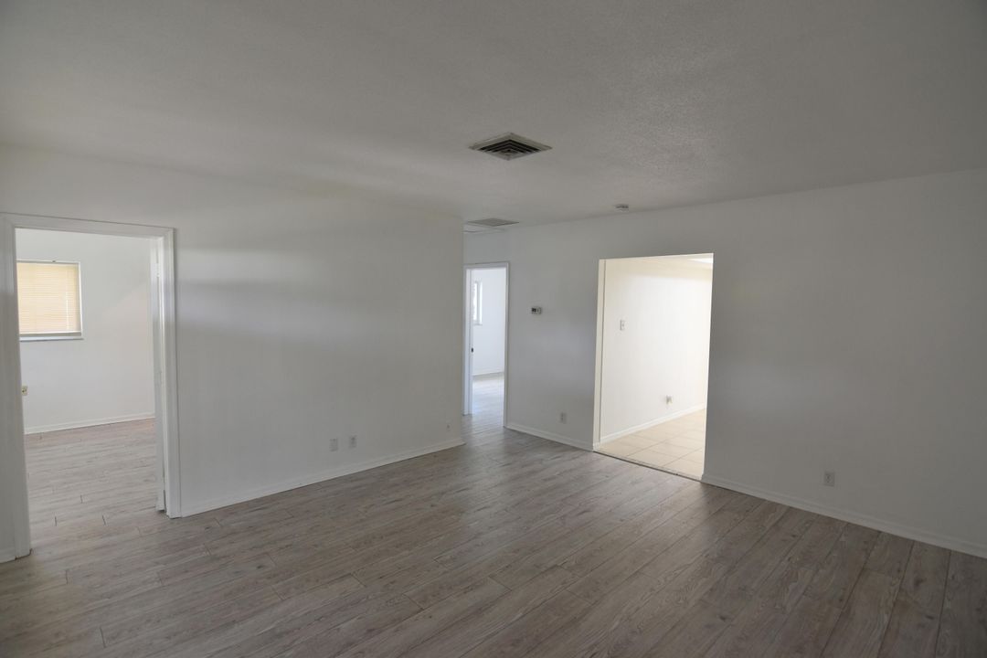 For Rent: $2,600 (2 beds, 2 baths, 986 Square Feet)
