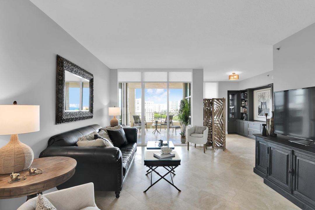 待售: $1,540,000 (2 贝兹, 2 浴室, 2231 平方英尺)