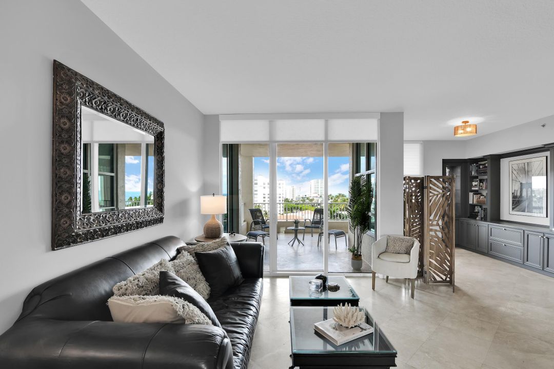 待售: $1,540,000 (2 贝兹, 2 浴室, 2231 平方英尺)