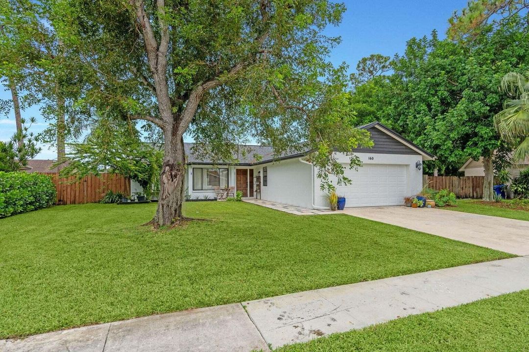 На продажу: $529,000 (4 спален, 2 ванн, 1375 Квадратных фут)