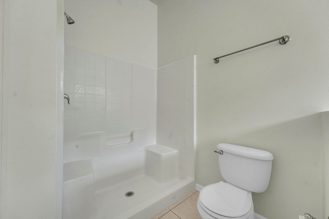 На продажу: $325,000 (3 спален, 2 ванн, 1636 Квадратных фут)