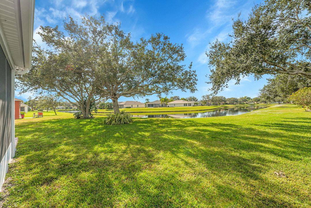 На продажу: $325,000 (3 спален, 2 ванн, 1636 Квадратных фут)