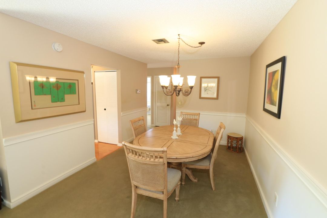 Под контрактом: $127,500 (2 спален, 2 ванн, 1280 Квадратных фут)