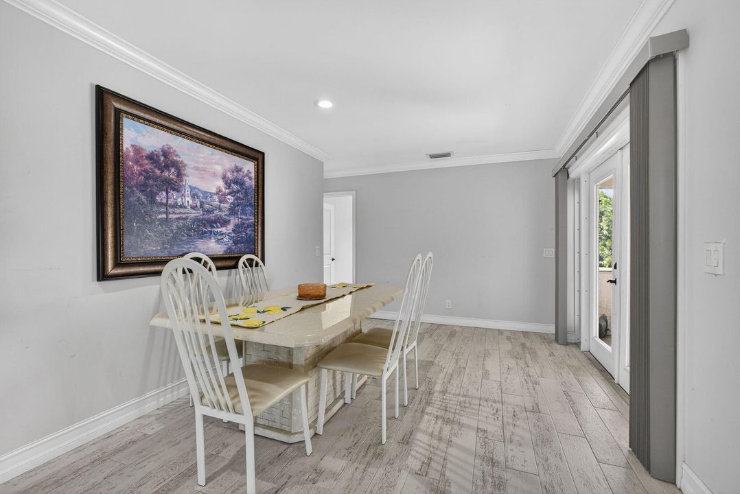 En Venta: $1,525,000 (4 camas, 4 baños, 2840 Pies cuadrados)