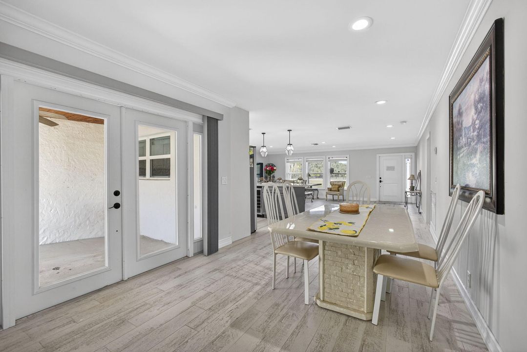 En Venta: $1,525,000 (4 camas, 4 baños, 2840 Pies cuadrados)