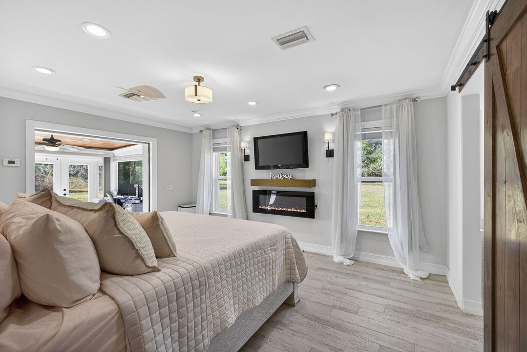 En Venta: $1,525,000 (4 camas, 4 baños, 2840 Pies cuadrados)