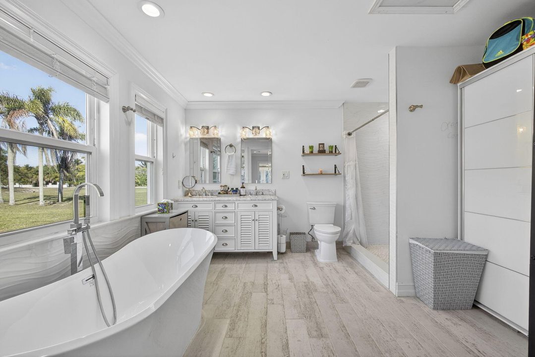 En Venta: $1,525,000 (4 camas, 4 baños, 2840 Pies cuadrados)