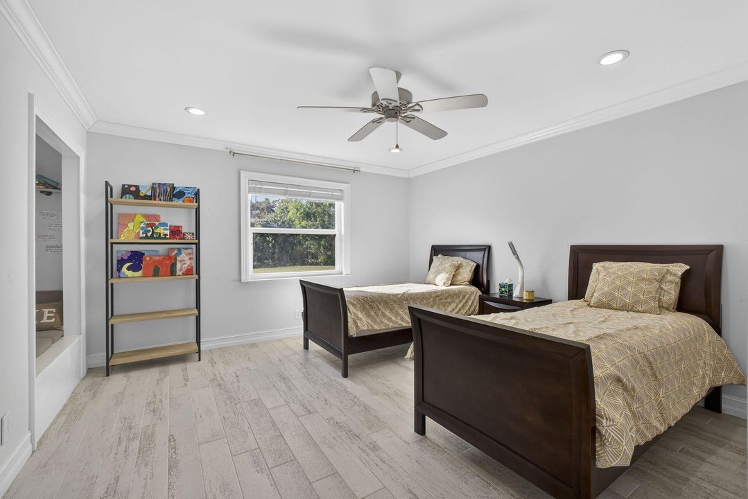 En Venta: $1,525,000 (4 camas, 4 baños, 2840 Pies cuadrados)