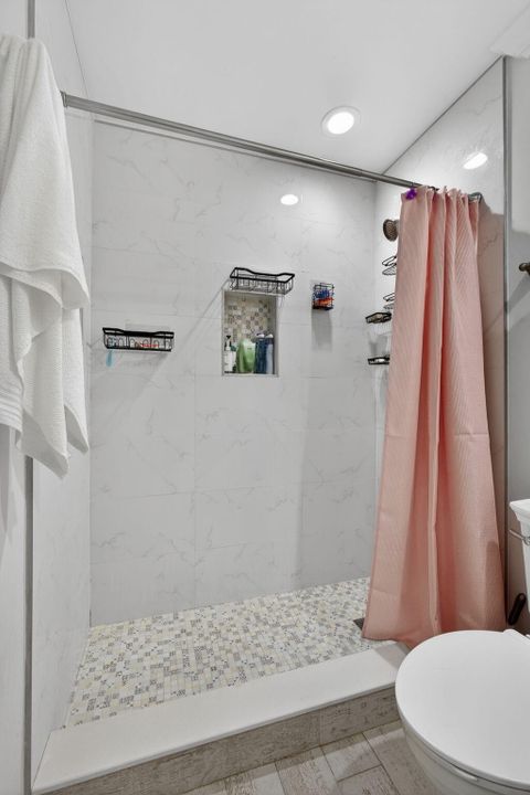 En Venta: $1,525,000 (4 camas, 4 baños, 2840 Pies cuadrados)