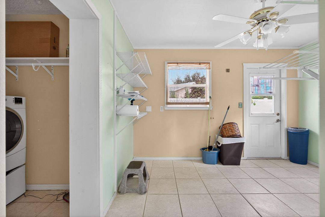 Active With Contract: $450,000 (3 beds, 2 baths, 1298 Square Feet)