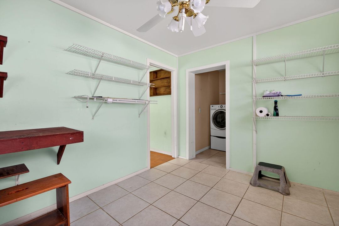 Active With Contract: $450,000 (3 beds, 2 baths, 1298 Square Feet)