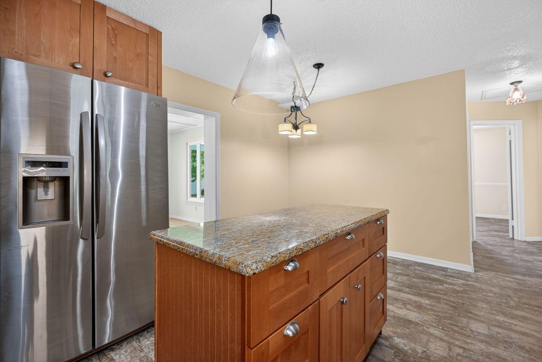 Active With Contract: $450,000 (3 beds, 2 baths, 1298 Square Feet)