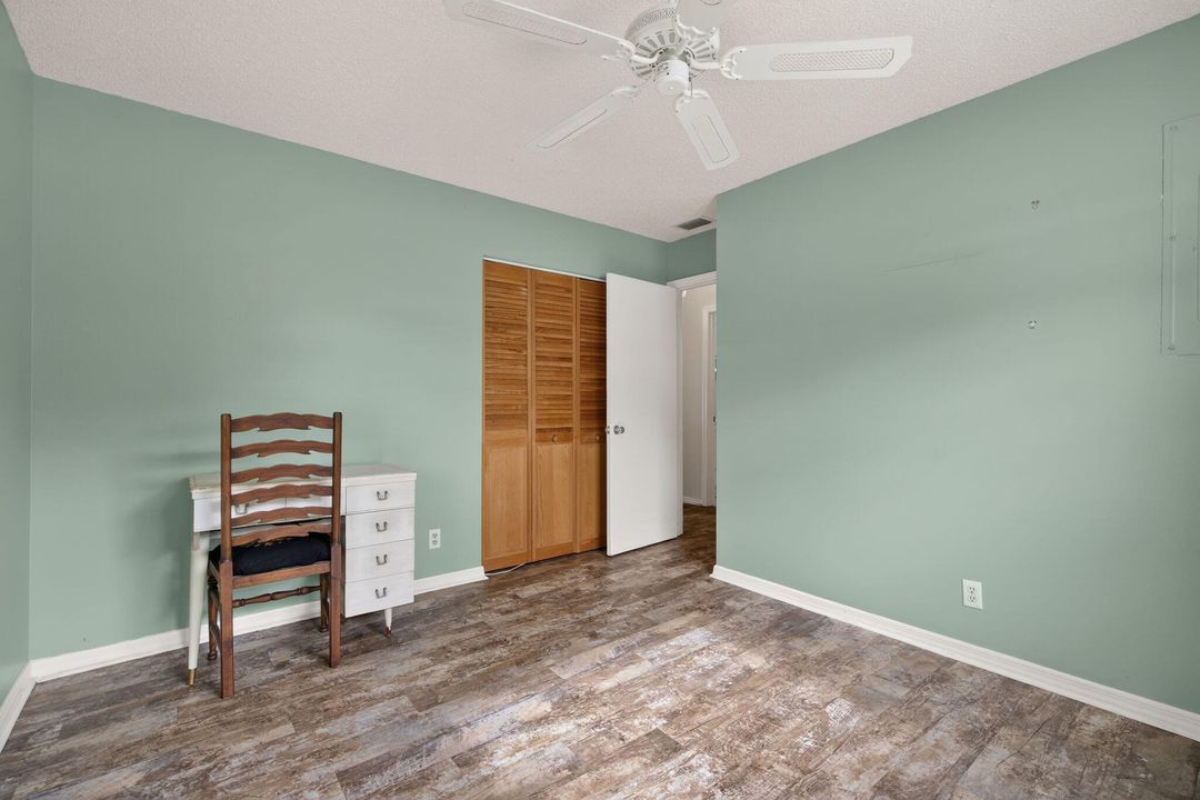 Active With Contract: $450,000 (3 beds, 2 baths, 1298 Square Feet)