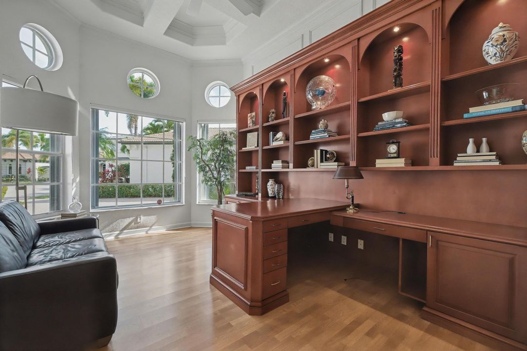 For Sale: $1,450,000 (3 beds, 3 baths, 2814 Square Feet)